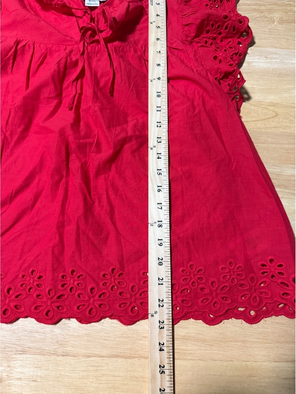 Nanette by Nanette Lepore Women’s XL Red Eyelet Embroidered Blouse NWT - Picture 4 of 8